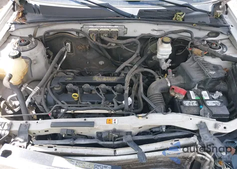 2012 Ford Escape Limited z USA, uszkodzony, nr VIN 1FMCU0E7XCKA87918